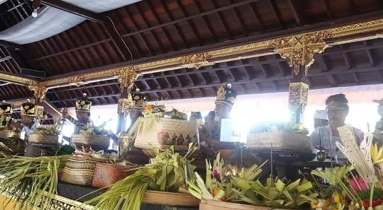 Umat Terkesima Kemegahan Pura Pasek Punduk Dawa, Ribuan Umat Tangkil Saat Pemacekan Agung