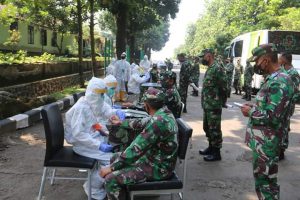 Suasana uji swab di Secapa AD.