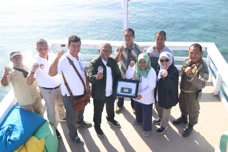 Pegadaian dan PPATK Gelar Transplantasi Terumbu Karang di Labuan Bajo
