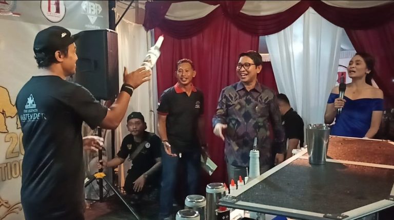 Bupati Cup 2022 Flair Competition Sukses, Sekda Badung Ajak Bartender Majukan Pariwisata Bali