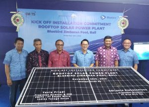 Blue Bird Segera Pasang PLTS Atap Kapasitas 30 kWp