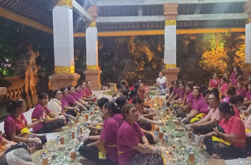 Perayaan Hari Ibu unik di Bali