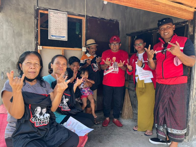 Mengenal KTP Sakti "Ganjar", Agung Paramita Dewi Mulai Sosialisasi di Denpasar.