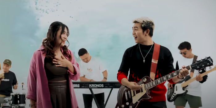 chord dasar lagu Canggu Karangasem yang dipoulerkan oleh Rocktober ft Tika Pagraky.