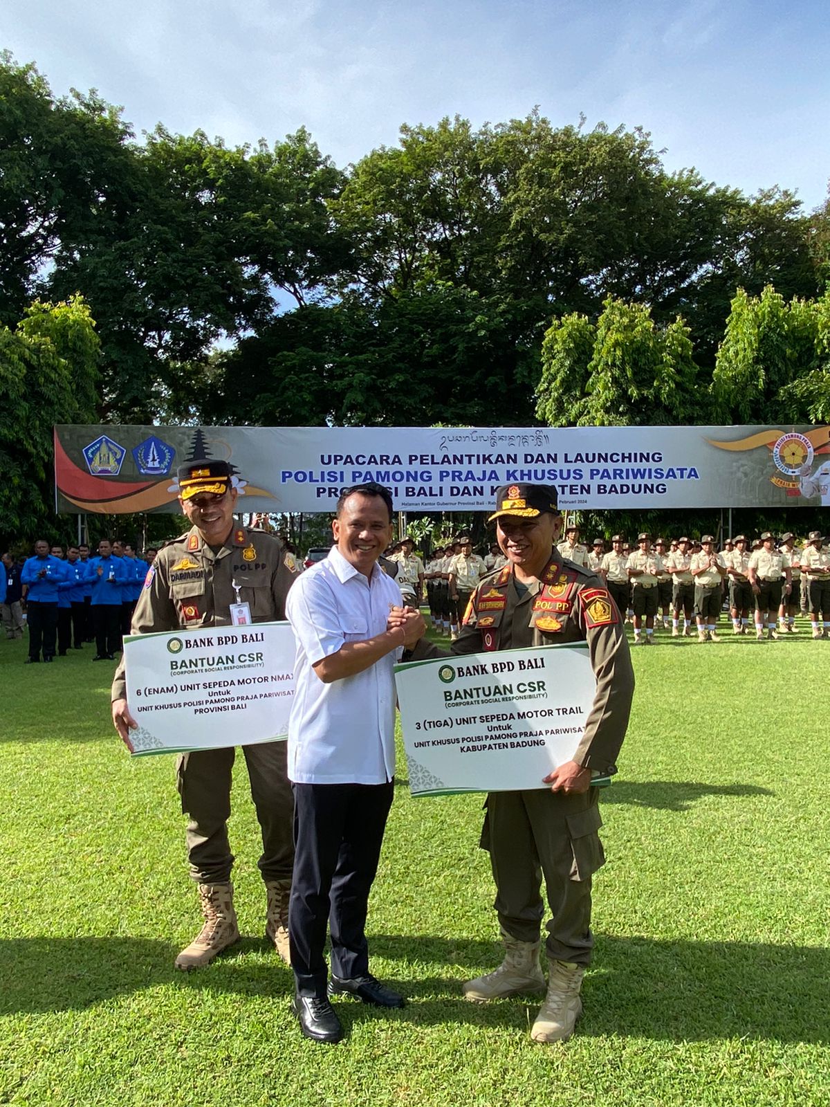 Bank BPD Bali menyalurkan CSR kepada Satpol PP Provinsi Bali