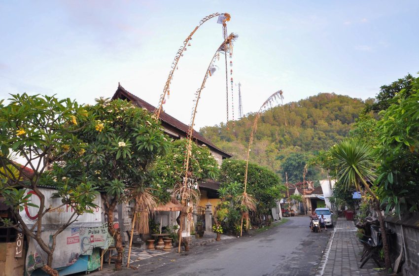 doa apa yang digunakan saat galungan dan kuningan