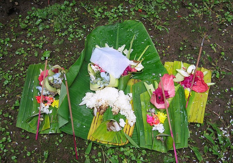 Kajeng Kliwon Uwudan, Ini Banten yang Digunakan dan Hindari Bekerja