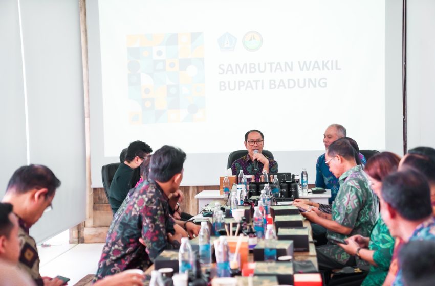 Wabup Ketut Suiasa menghadiri workshop Forum Tanggung Jawab Sosial Perusahaan (FTJSP) Kabupaten Badung bersama Ikatan General Manager Hotel Indonesia (IHGMA) Bali