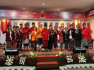bulan bung karno Tiga SMA 1 Lolos Babak Semifinal Cerdas Cermat Bulan Bahasa Bali PDI Perjuangan Bali