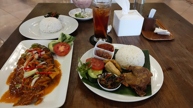 menu andalan di Warung Astasura yang wajib dicoba