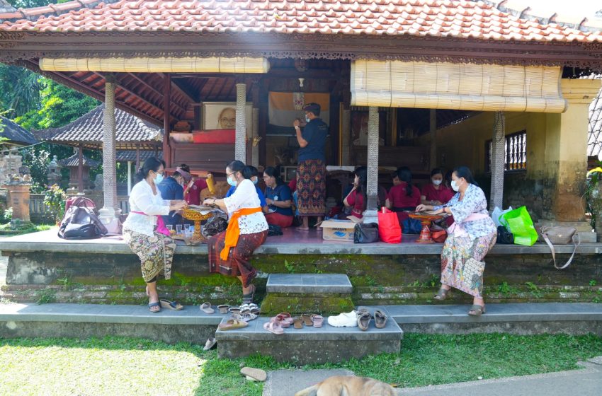 Lestarikan Naskah Kuno Disbud Badung Gelar Konservasi Lontar