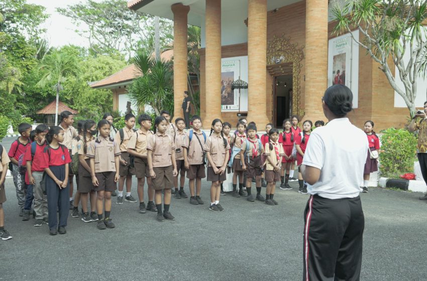 Implementasikan Kurikulum Merdeka Belajar, Disdikpora Badung Ajak Siswa SD Kunjungi Museum Fasifika