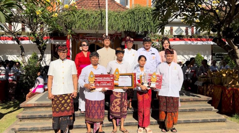 Maknai Hari Kemerdekaan ke 79, Yayasan Dwijendra Denpasar Pertahankan Mutu Pendidikan
