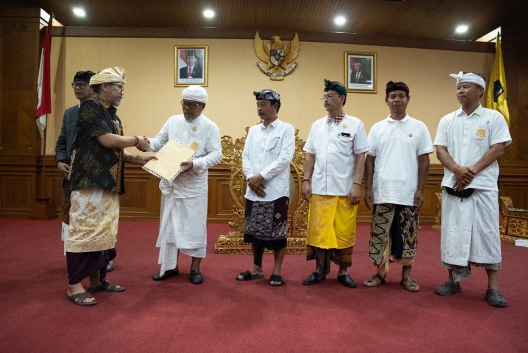 Pesemetonan Pratisentana Bandesa Manik Mas Kabupaten Badung Gelar Paruman Madya