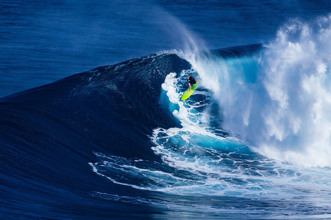 rekomendasi pantai untuk surfing di bali