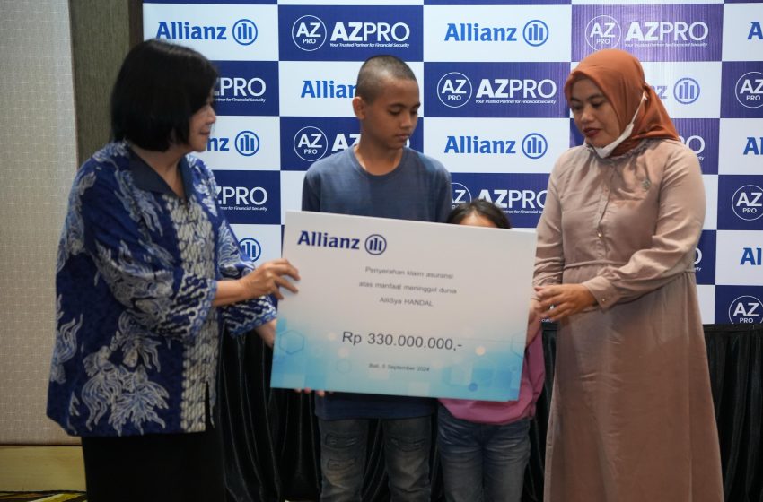 Tunjukkan Komitmen Lindungi Masyarakat Indonesia, Allianz Syariah Bayarkan Klaim Nasabah AlliSya HANDAL