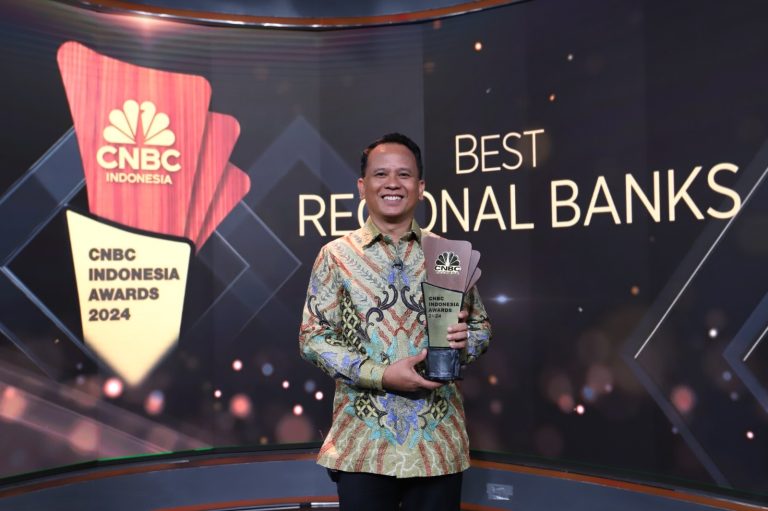 Bank BPD Bali Raih Best Regional Bank In Financial literacy and Inclusion