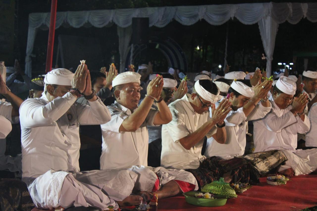 Pemkot Denpasar Gelar Peringatan Rahina Tumpek Klurut