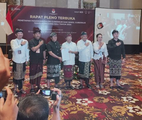 Koster-Giri Resmi Jabat Gubernur dan Wagub Bali 2025-2030, Wayan Koster Ini Momentum Pertama Bali Era Baru