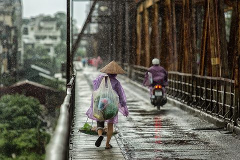 cuaca bali hari ini sebagian besar dilanda hujan ringan