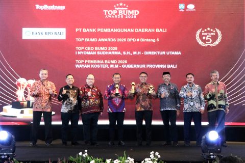 Bank BPD Bali Raih Top BUMD Awards 2025 Bintang 5