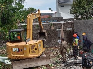 Wujudkan Ketertiban Dan Jaga Estetika, Satpol PP Badung Bongkar Bangunan Tak Sesuai SHM