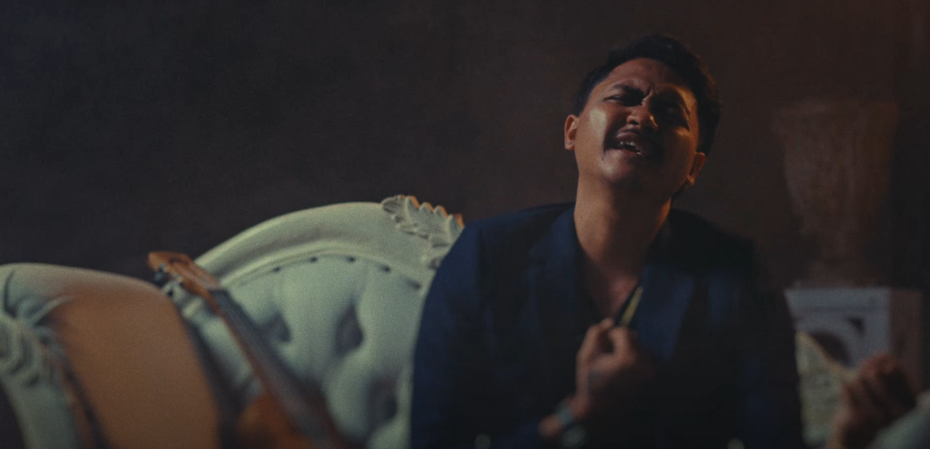 lirik lagu bali Cemburu Buta bagus wirata
