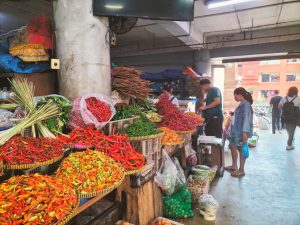 Harga Pangan Hari Ini Bawang Merah Turun, Telur Ayam Naik Tipis