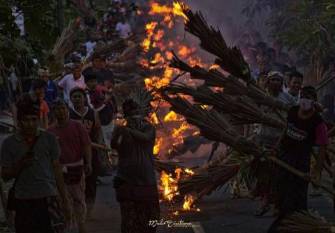 gemumu: Tradisi Sakral di Desa Manggis, Karangasem, Bali