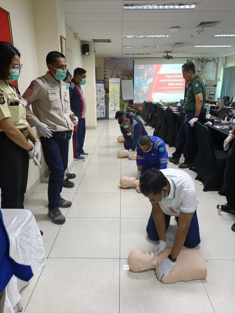 PLN Indonesia Power UBP Bali Gelar Pelatihan Pertolongan Pertama untuk Pegawai