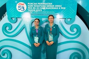 Ketua TP. PKK Badung Nyonya Rasniathi Adi Arnawa bersama Sekretaris I, Nyonya Yunita Alit Sucipta menghadiri puncak peringatan HKG ke-53 sekaligus Rakernas X PKK Tahun 2025, di Convention Hall, Kota Samarinda, Kalimantan Timur, Selasa (8/7).