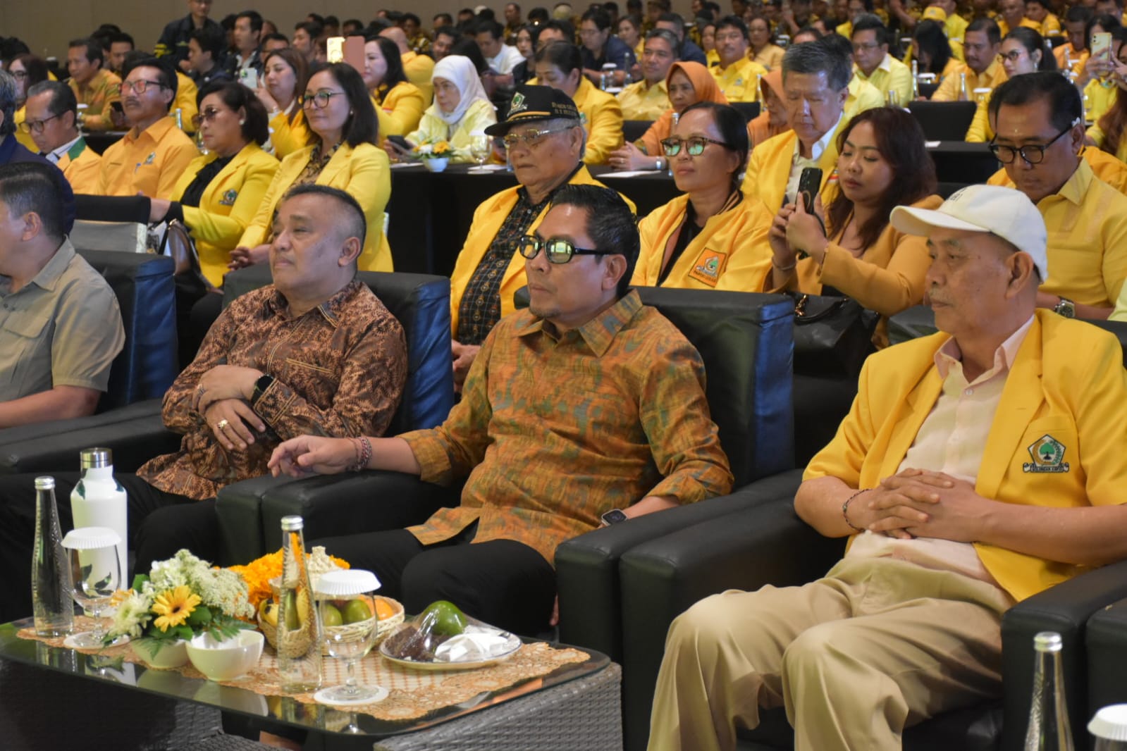 Wakil Walikota Denpasar, I Kadek Agus Arya Wibawa saat menghadiri Musyawarah Daerah (Musda) XI DPD Partai Golongan Karya (Golkar) Provinsi Bali Tahun 2025 yang dibuka langsung Sekjen DPP Partai Golkar, Muhammad Sarmuji di The Meru Sanur, Minggu (13/7)