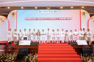 Kontribusi Aktif Dalam Literasi Keuangan, Bank BPD Bali Terima Penghargaan di Financial Literacy Award 2025