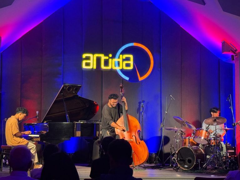 The Pianist Sukses Guncang Antida Soundgarden dengan Harmoni Piano