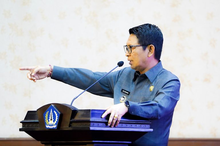 Bupati Buka Bimtek Peningkatan Kapasitas LPM Se-Badung