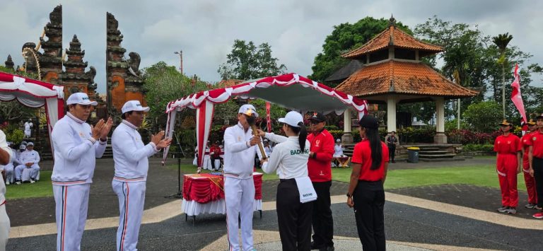 Kabupaten Badung Terima Api Obor Porprov Bali XVI 2025
