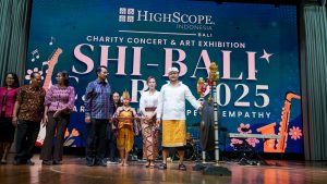 Wabup Bagus Alit Sucipta didampingi Nyonya Yunita Alit Sucipta secara resmi membuka SHI-Bali CARE 2025 (Charity, Action, Respect end Empathy), Charity Concert and Art Exhibition yang di Balai Budaya Giri Nata Mandala, Puspem Badung, Sabtu (27/9)