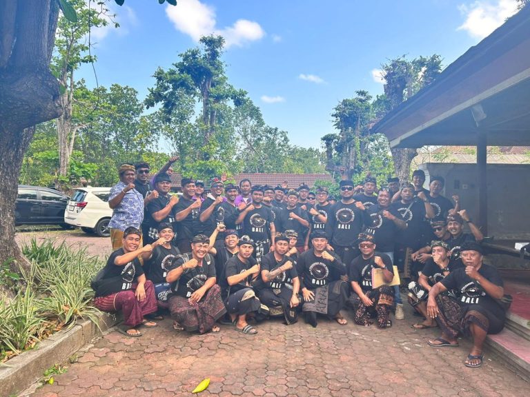 Forum Driver Pariwisata Bali Beri Apresiasi DPRD Bali Telah Sahkan Perda Transportasi Online, Akui Perjuangan Alami Intimidasi