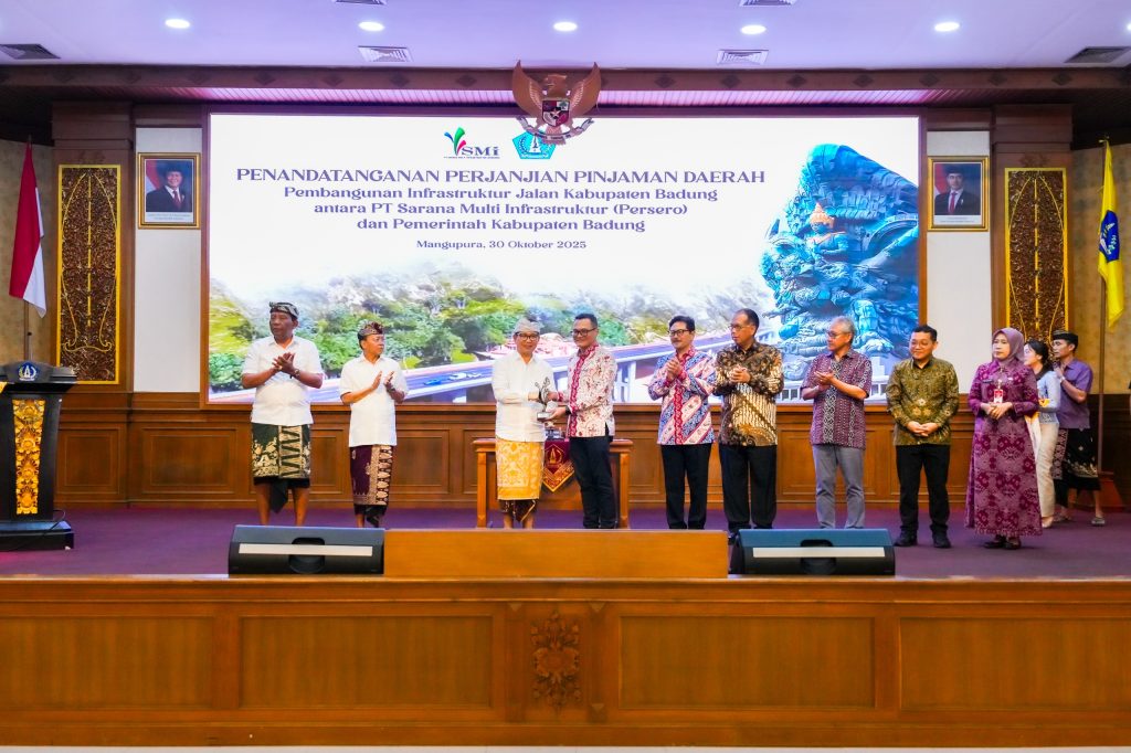 Akselerasi Infrastruktur Jalan di Kabupaten Badung, Bupati Adi Arnawa Tandatangani Perjanjian Pinjaman Daerah Dengan PT. SMI