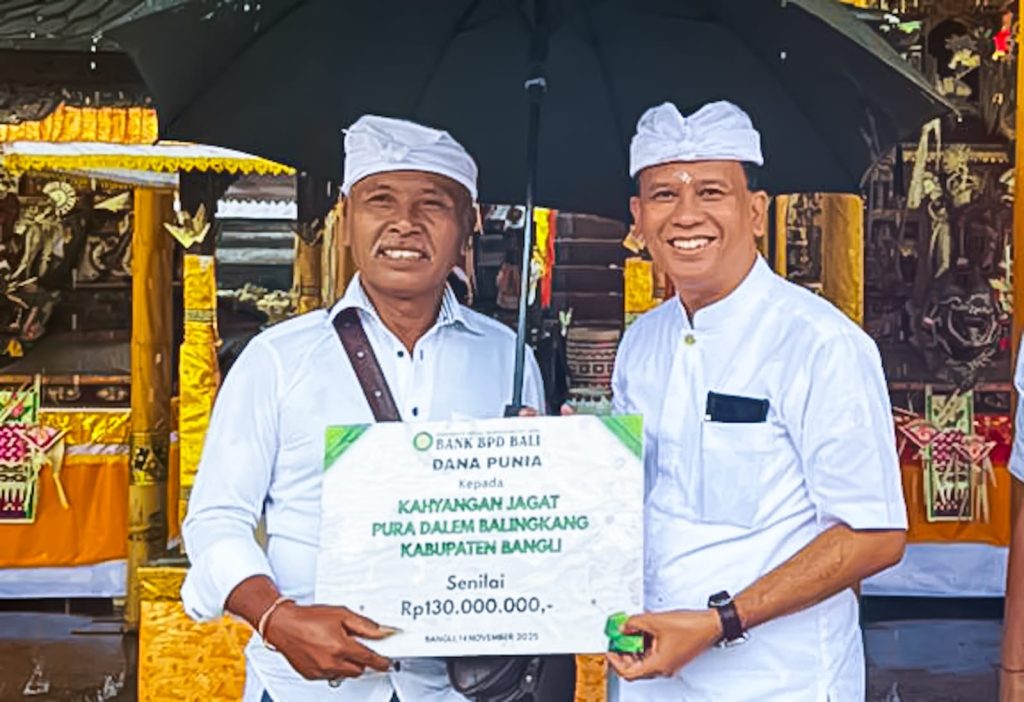 Bank BPD Bali Haturkan CSR untuk Pura Dalem Balingkang Wujud Komitmen Bank dalam Pelestarian Adat dan Budaya Bali