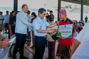 Tuntas! Penyerahan Bantuan Hari Raya Galungan di Kabupaten Badung
