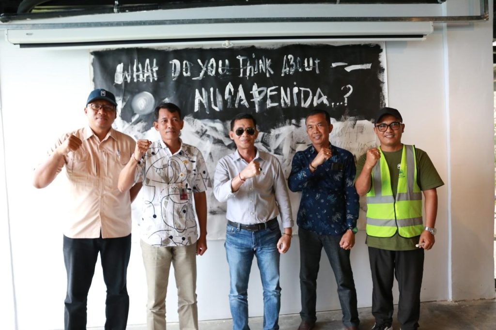 Buka FGD Waste Management Ecosystem, Bupati Satria Ajak Masyarakat Peduli Kebersihan Lingkungan