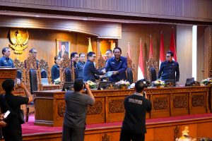 14 Arti Mimpi Kapal dan Pertanda Perjalanan Besar Baca artikel balikonten, "14 Arti Mimpi Kapal dan Pertanda Perjalanan Besar - Bali Konten" selengkapnya https://balikonten.com/14-arti-mimpi-kapal-dan-pertanda-perjalanan-besar/