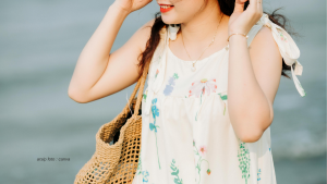11 Inspirasi Fashion Musim Panas Tetap Stylish di Tengah Teriknya Cuaca