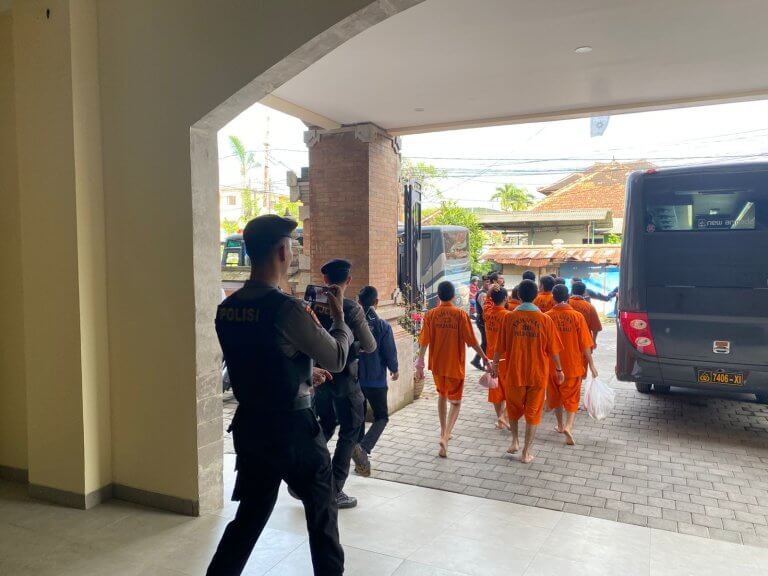 Direktorat Siber Polda Bali Rampungkan Penyidikan dan Limpahkan 35 WNA India Kasus Perjudian Online ke Kejaksaan