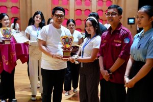 Bupati Wayan Adi Arnawa bersama Ketua TP. PKK Nyonya Rasniathi Adi Arnawa menghadiri Puncak Perayaan Hari Anak Nasional Kabupaten Badung Tahun 2026 di Balai Budaya Giri Nata Mandala, Puspem Badung, Selasa (28/7).