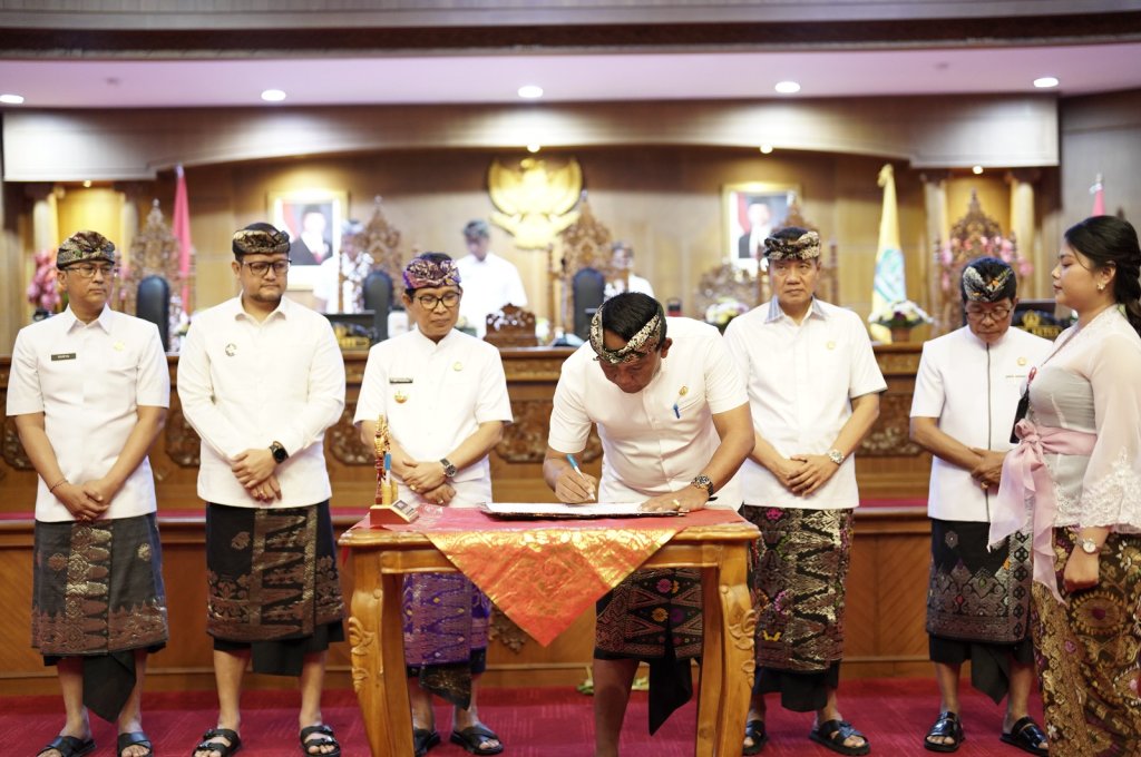 Ketua DPRD Badung bersama Bupati Sepakati KUA-PPAS Tahun Anggaran 2027