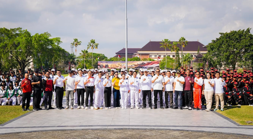 Bupati Wayan Adi Arnawa hadir saat Gelar Pasukan Calon Paskibraka Kabupaten Badung dan Paskibra Kecamatan se-Kabupaten Badung di Lapangan Puspem Badung, Sabtu (8/8)