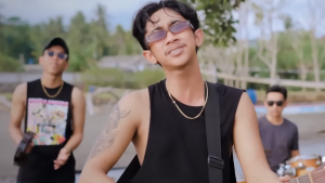 rudiawan bantu lewat doa