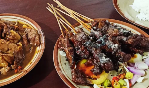 rekomendasi sate kambing enak di denpasar